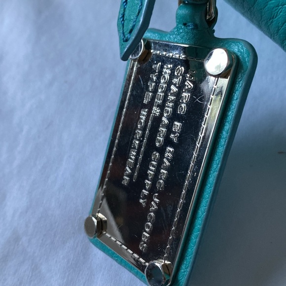 Marc by Marc Jacob’s bucket style satchel with shoulder strap - Picture 10 of 10